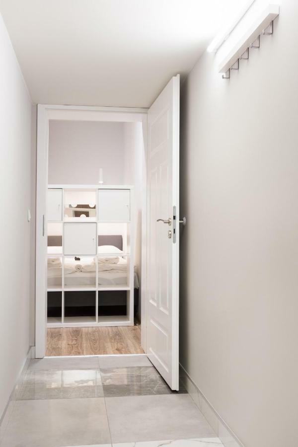 Apartments Mtp Poznan Maleckiego By Renters Exterior photo